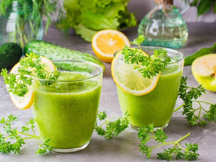 bantning gurka och gröna för viktminskning